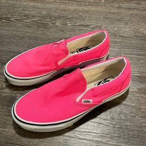 Women’s pink vans